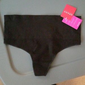 Spanx shaping thong